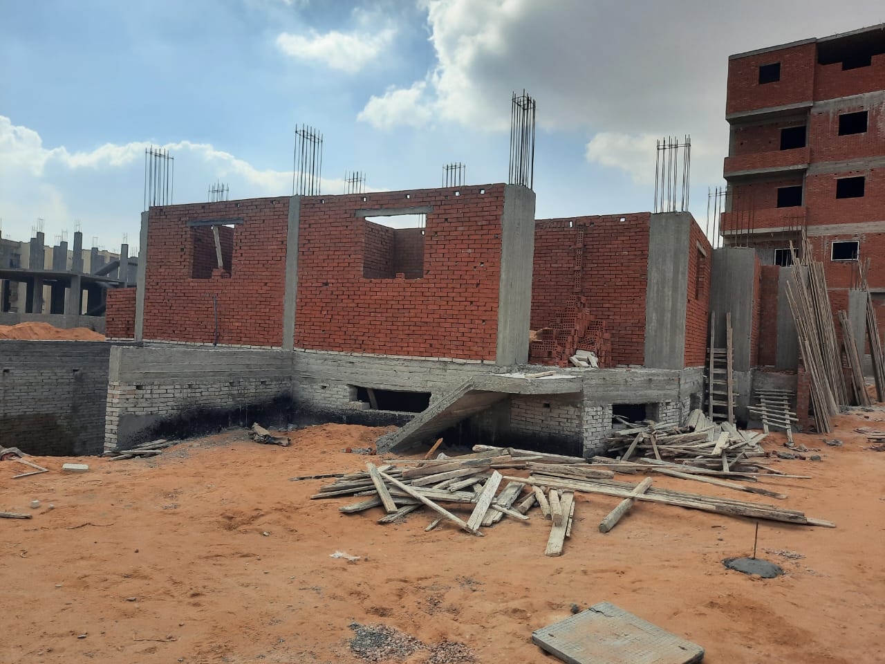 Construction stage Ground floor walls