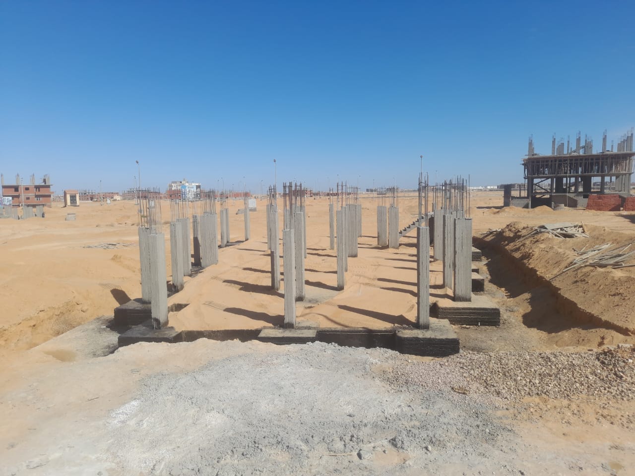Construction stage Backfilling over footings