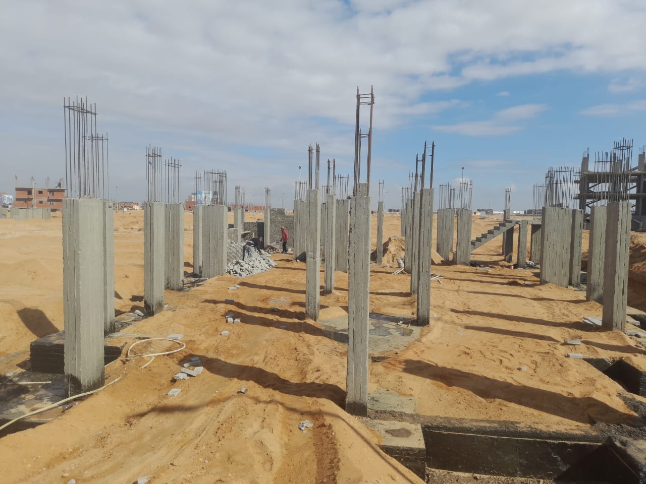 Construction stage Backfilling over footings