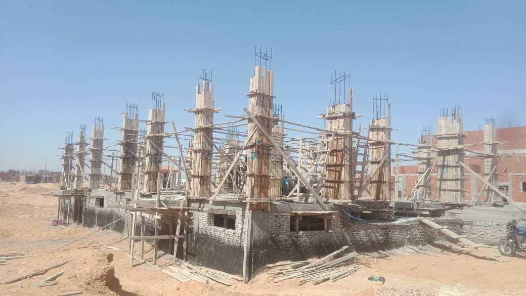 Construction stage First floor columns