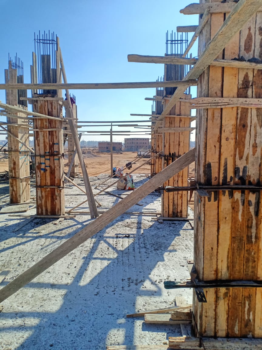 Construction stage Second floor columns