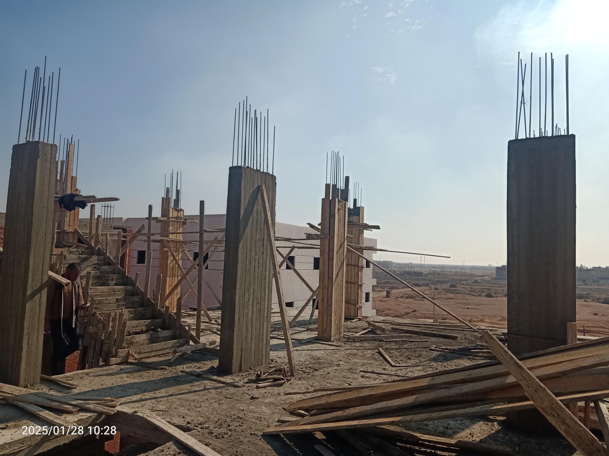 Construction stage Third floor columns