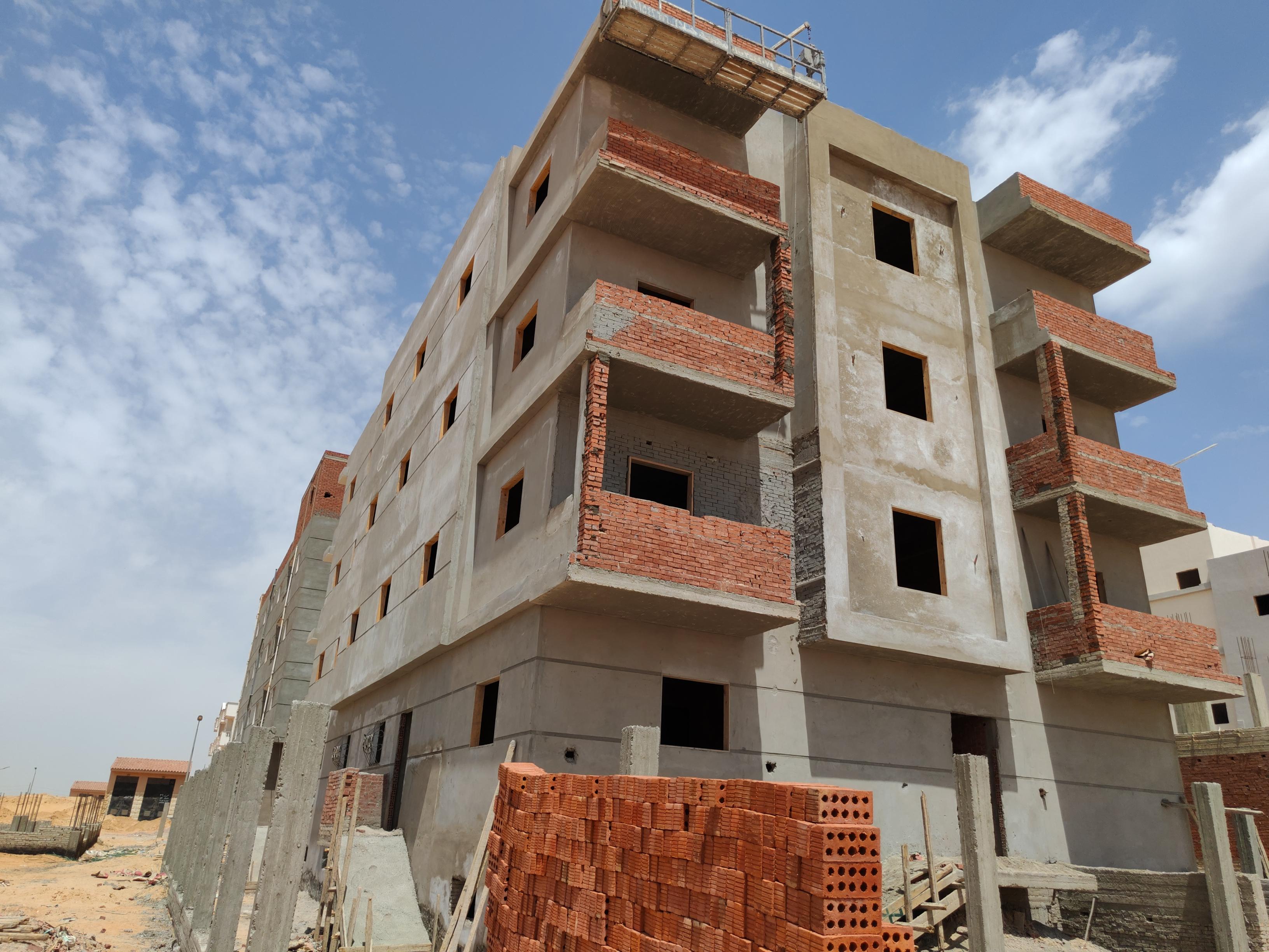 Construction stage Plaster and putty