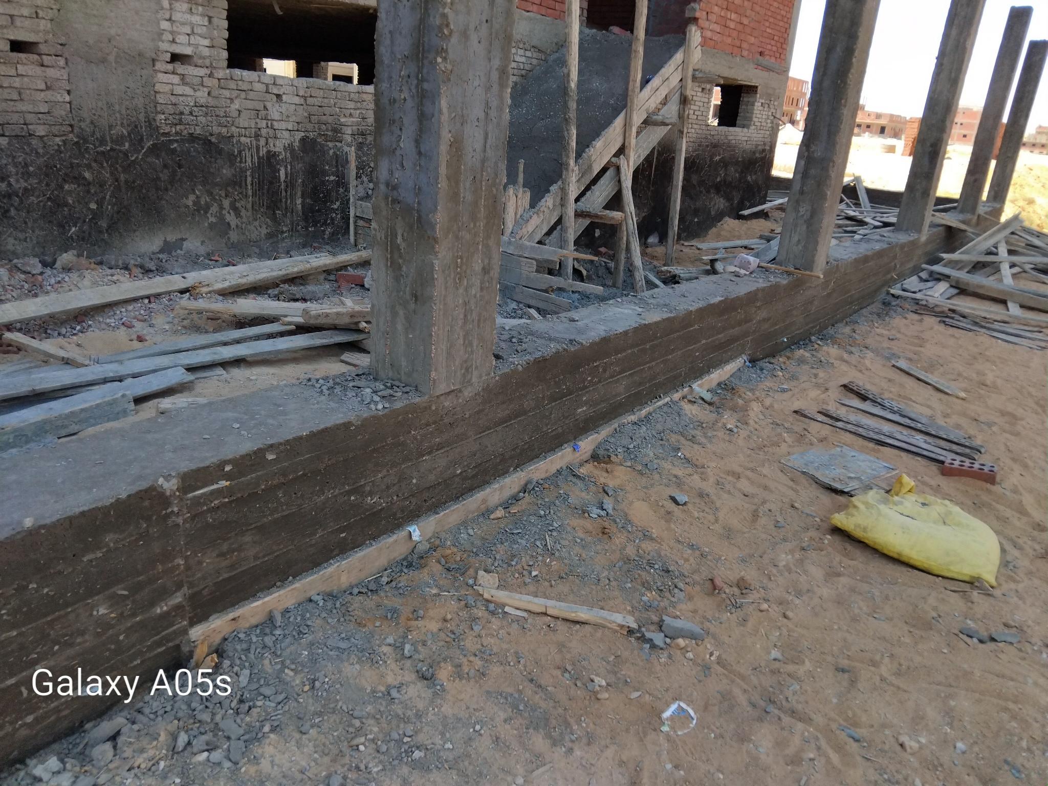 Construction stage Wall Building works