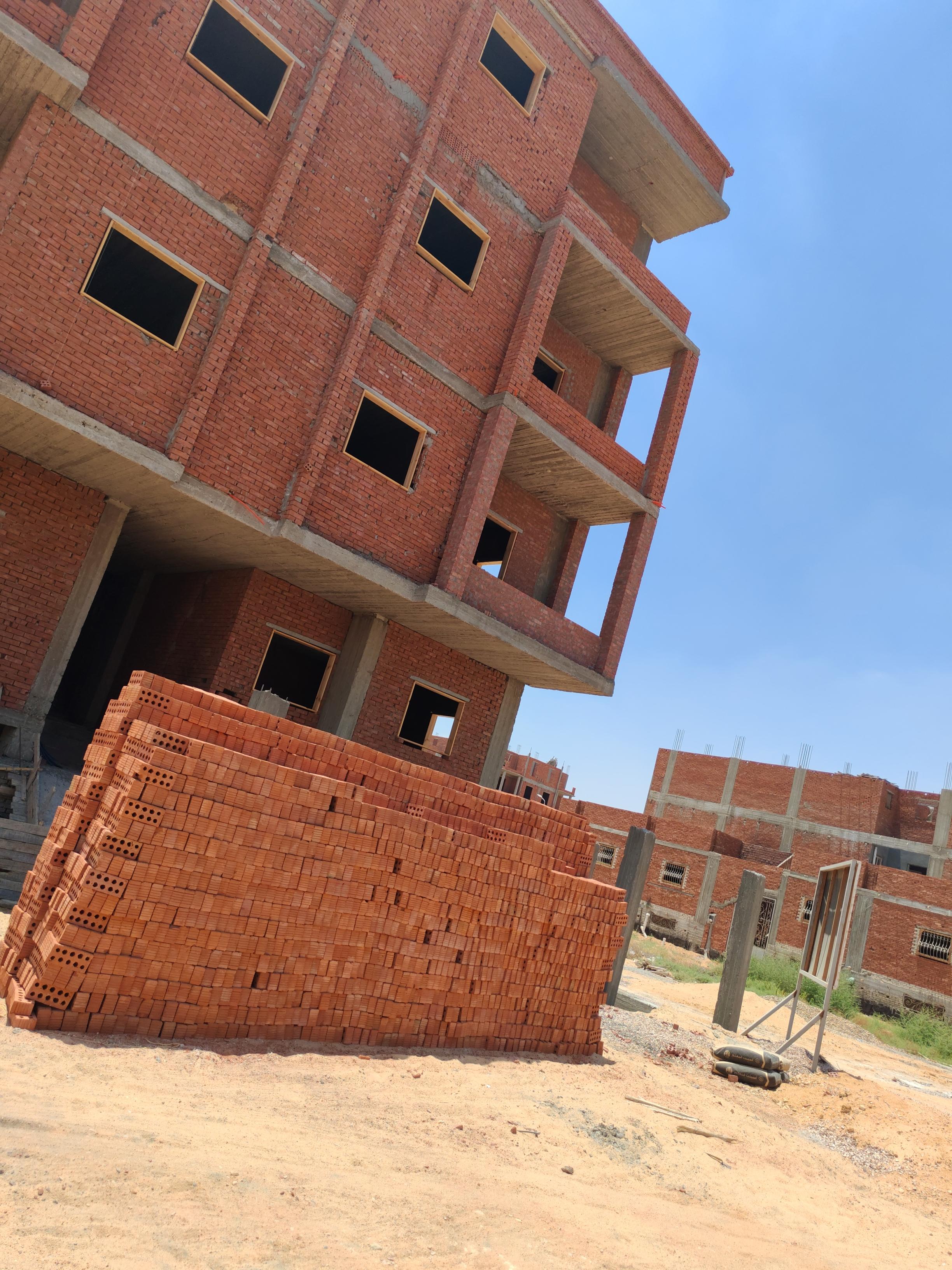 Construction stage Wall Building works