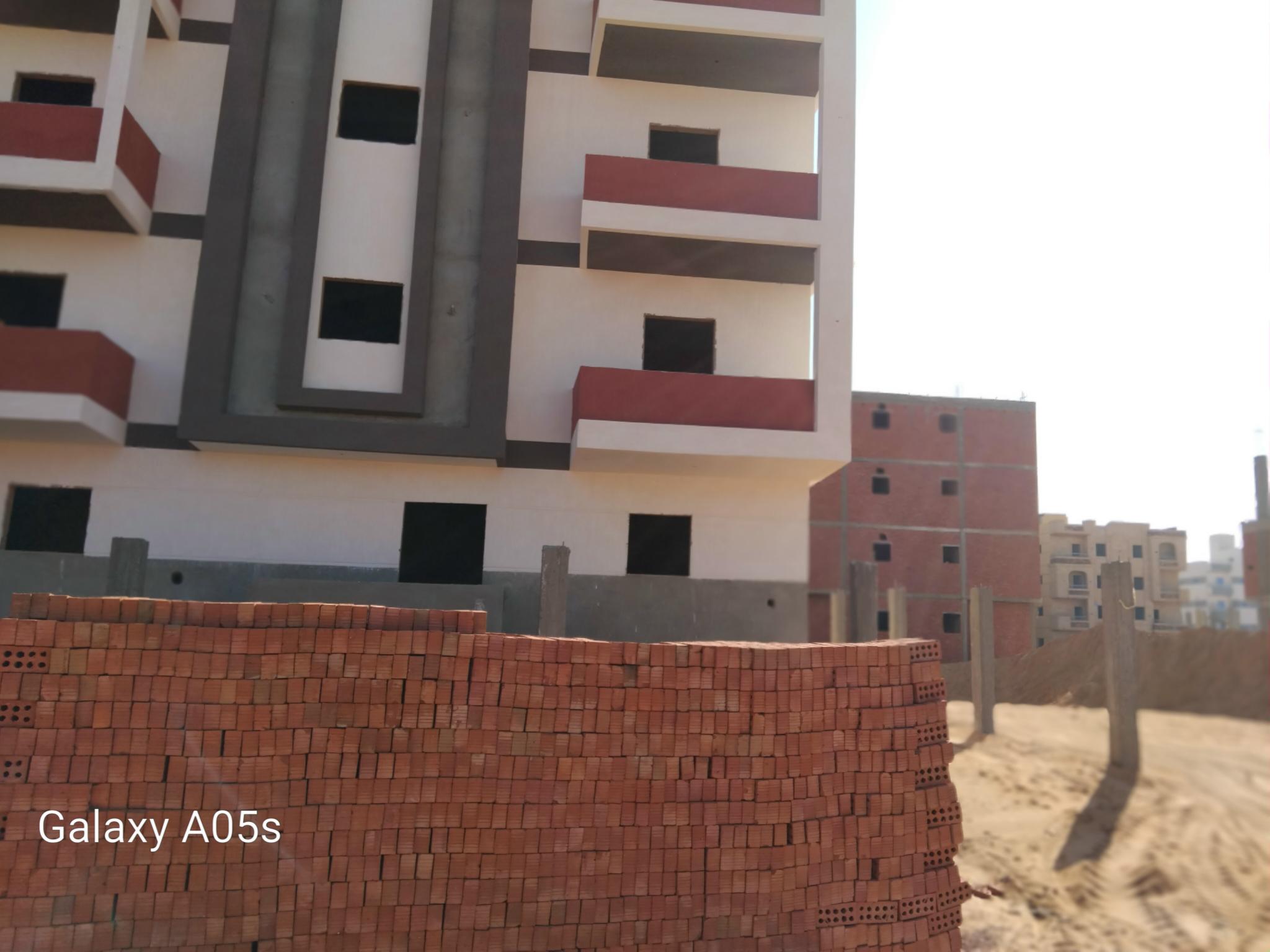 Construction stage Wall Building works