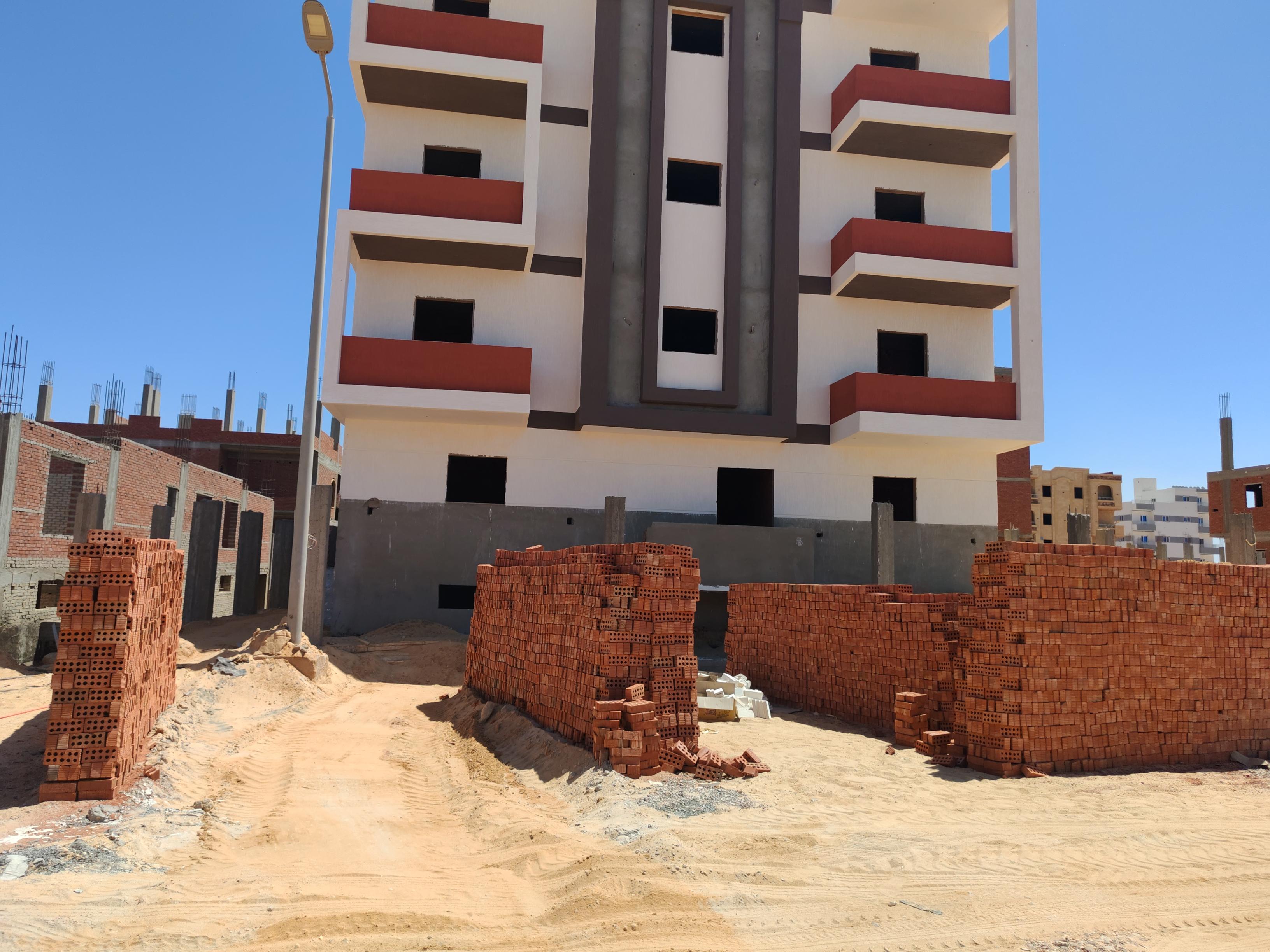Construction stage Wall Building works
