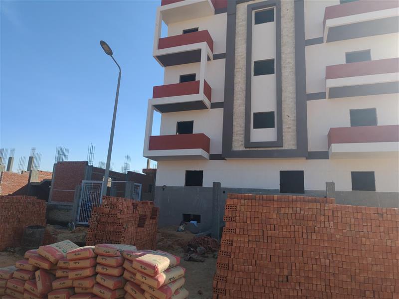 Construction stage Wall Building works