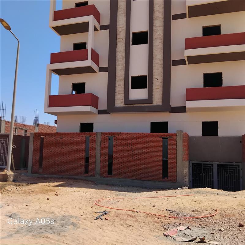 Construction stage Wall Building works
