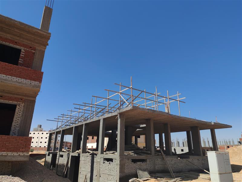 Construction stage First floor columns