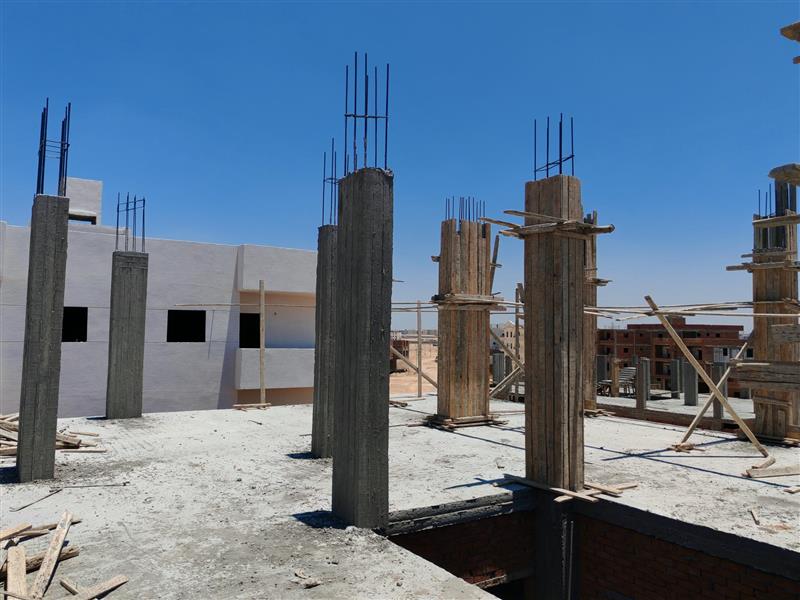 Construction stage Third floor columns