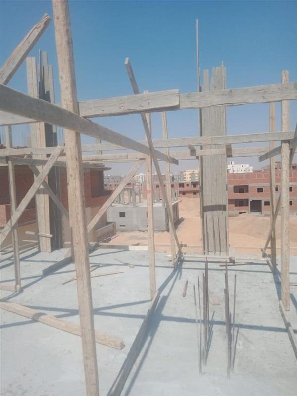 Construction stage Second floor columns