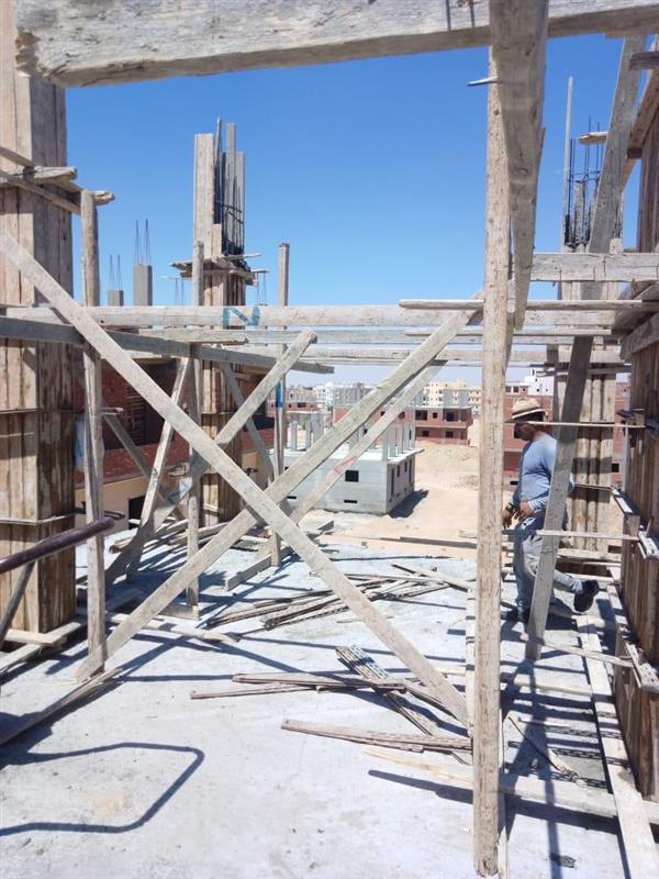 Construction stage Second floor columns