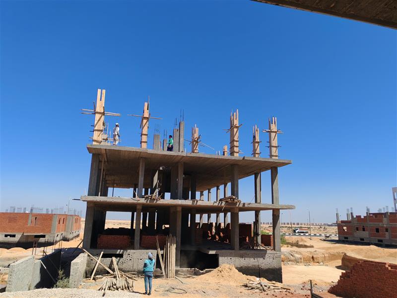 Construction stage Second floor columns