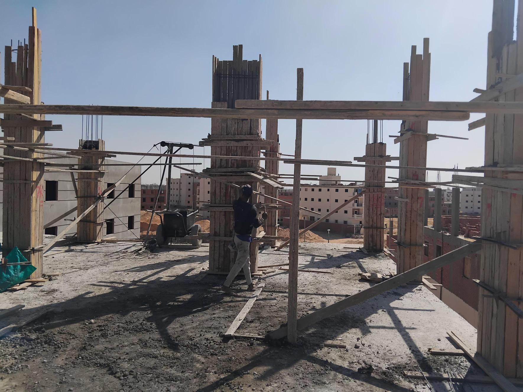 Construction stage Third floor columns