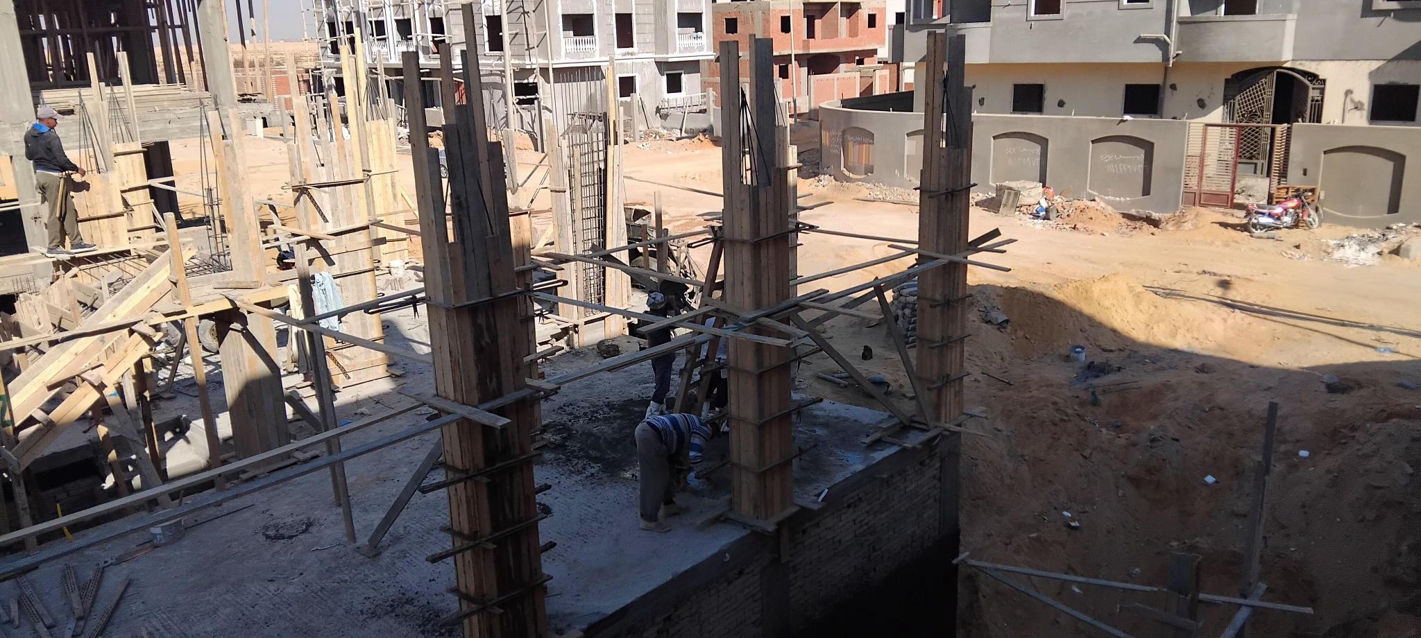 Construction stage Ground floor columns