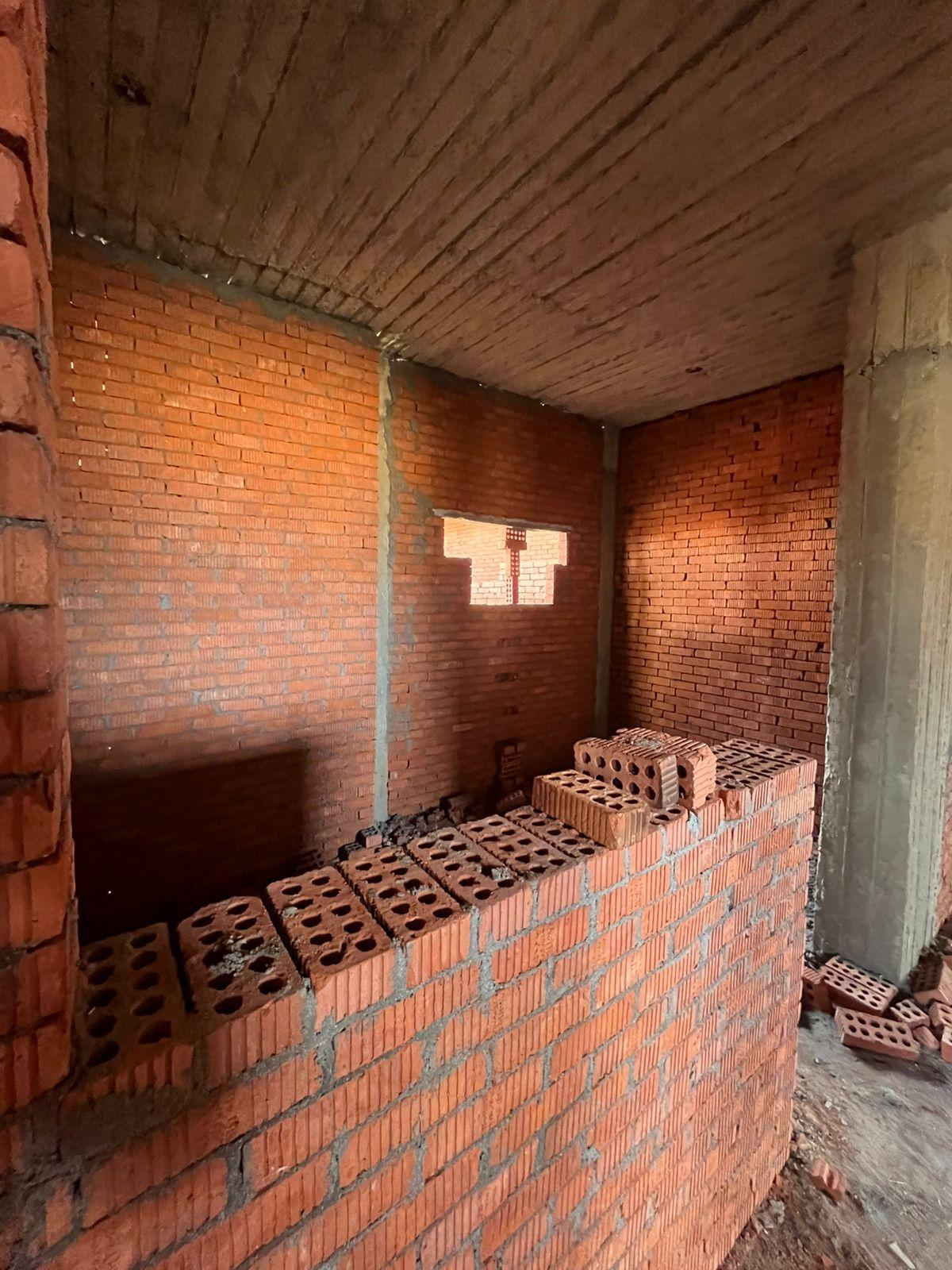 Construction stage Third floor walls