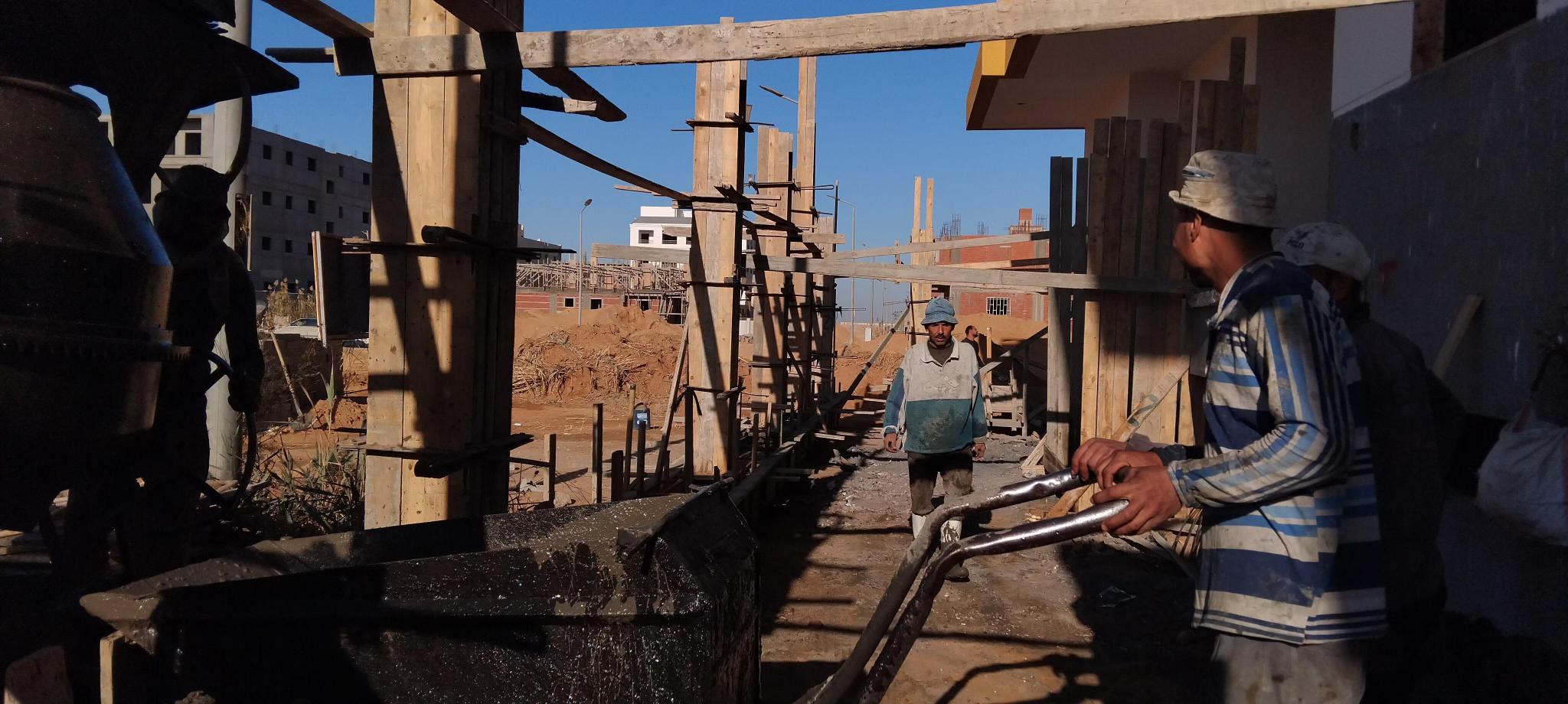 Construction stage Wall Building works