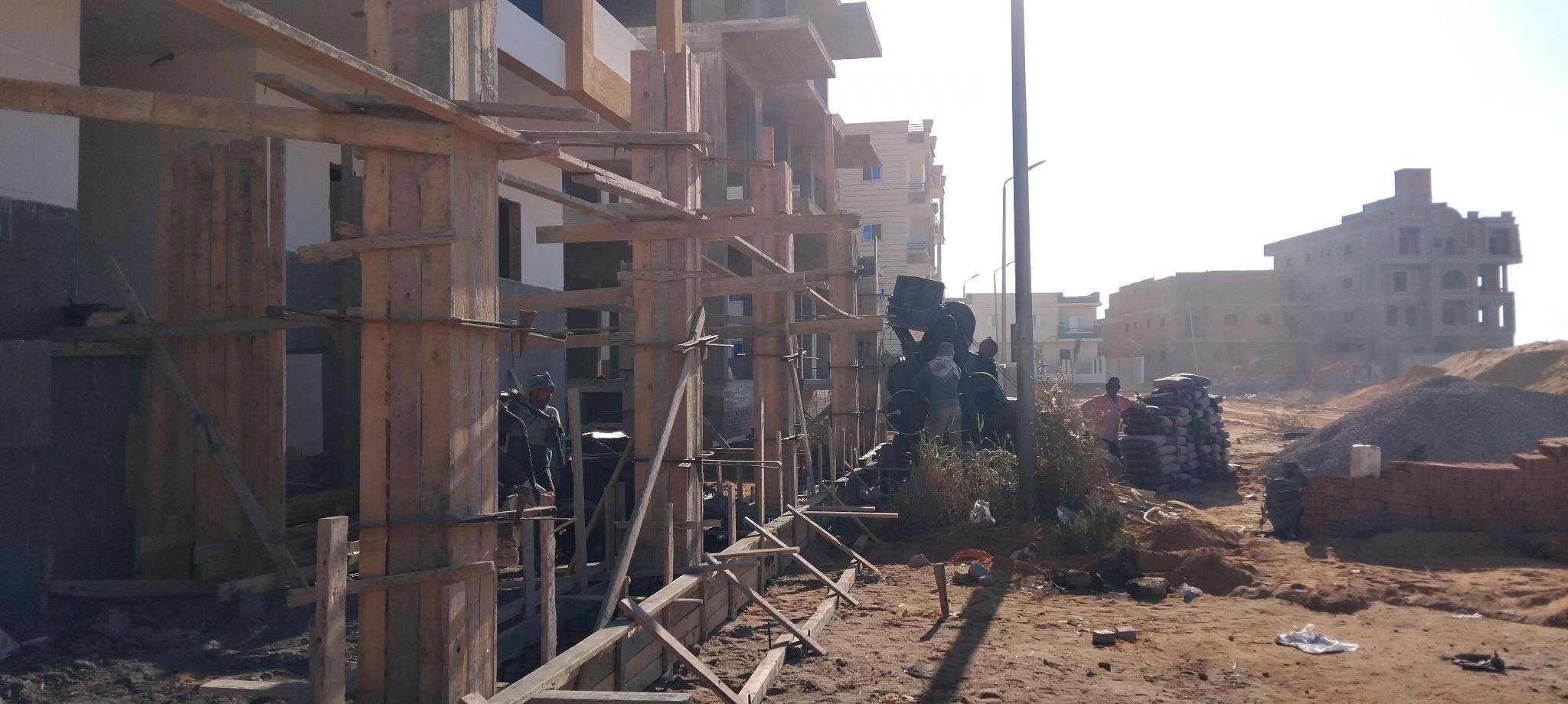 Construction stage Wall Building works