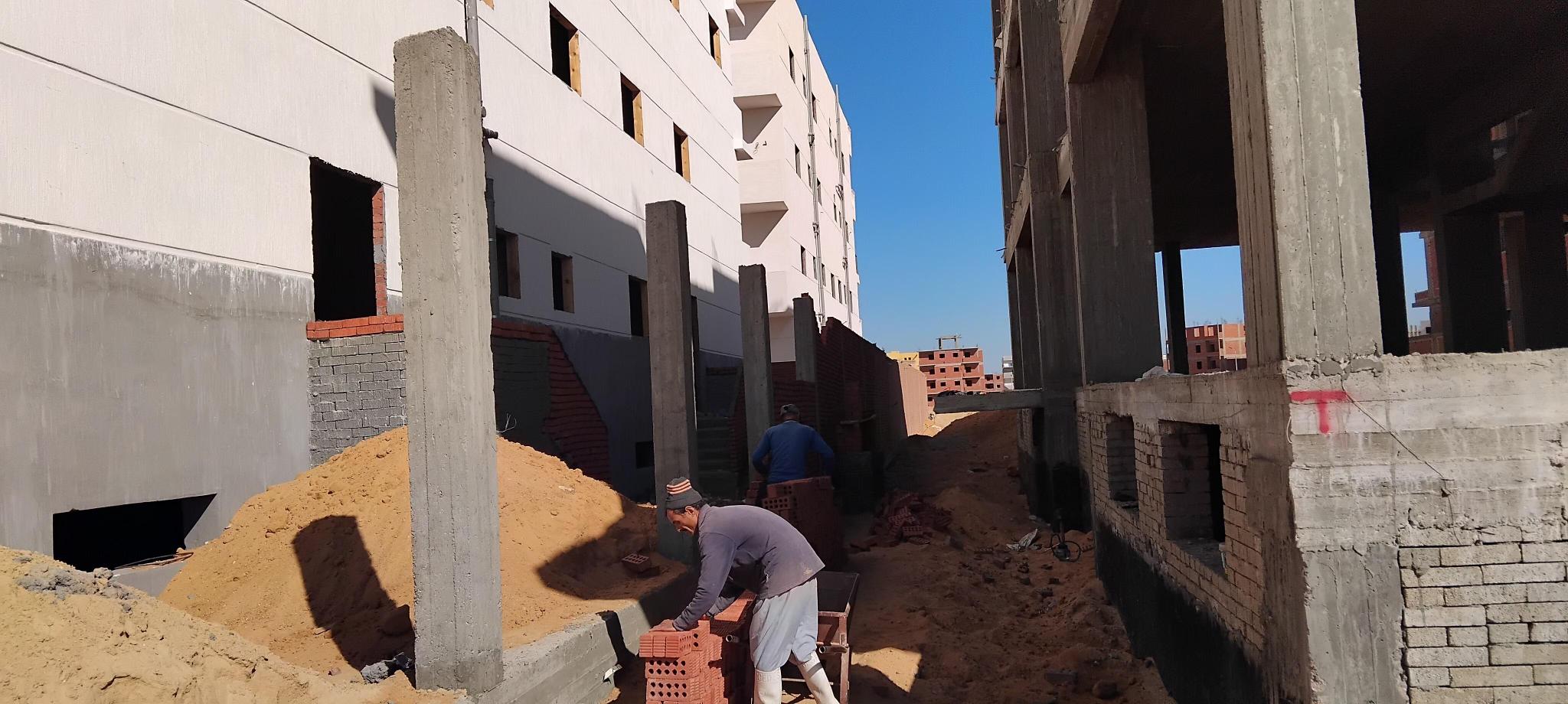 Construction stage Wall Building works