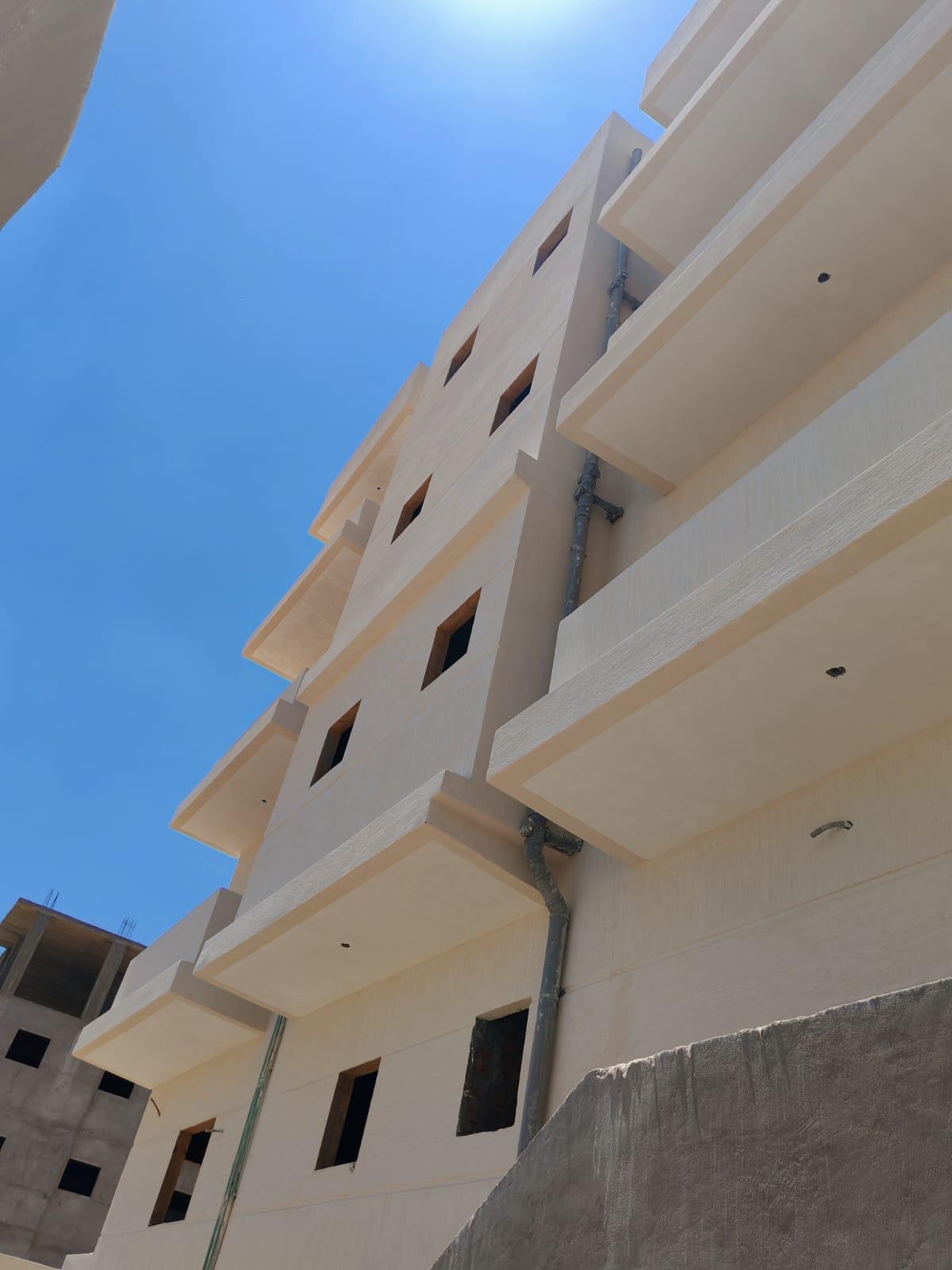 Construction stage Plaster and putty