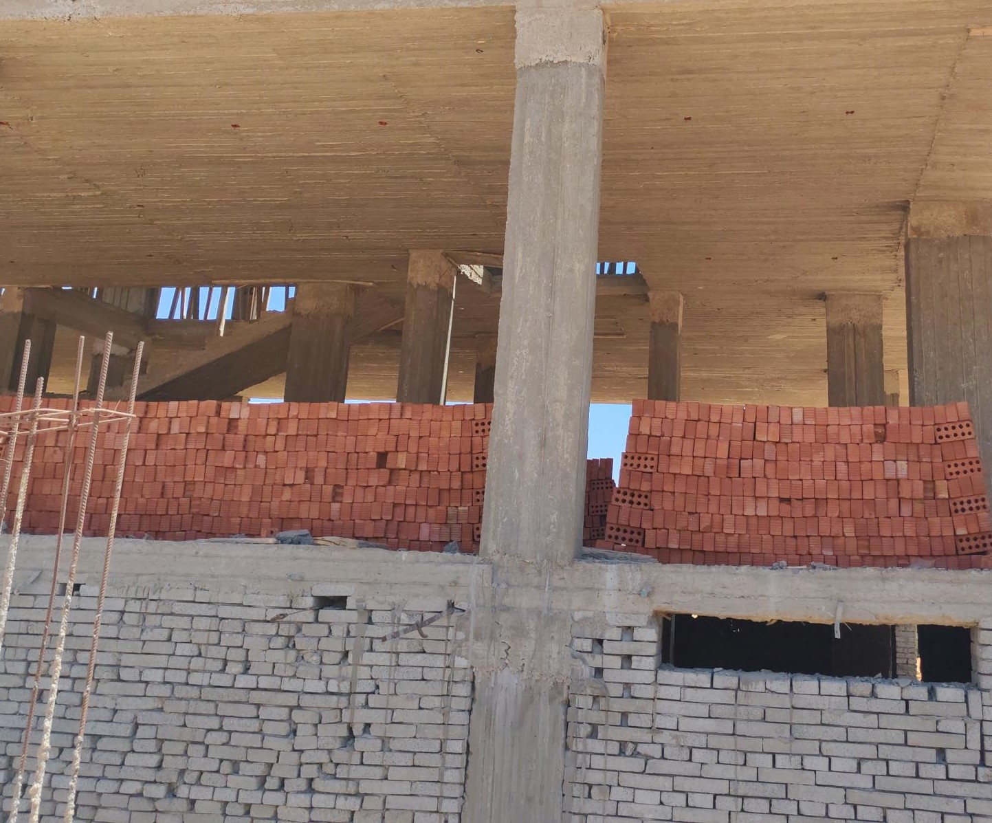 Construction stage Ground floor columns