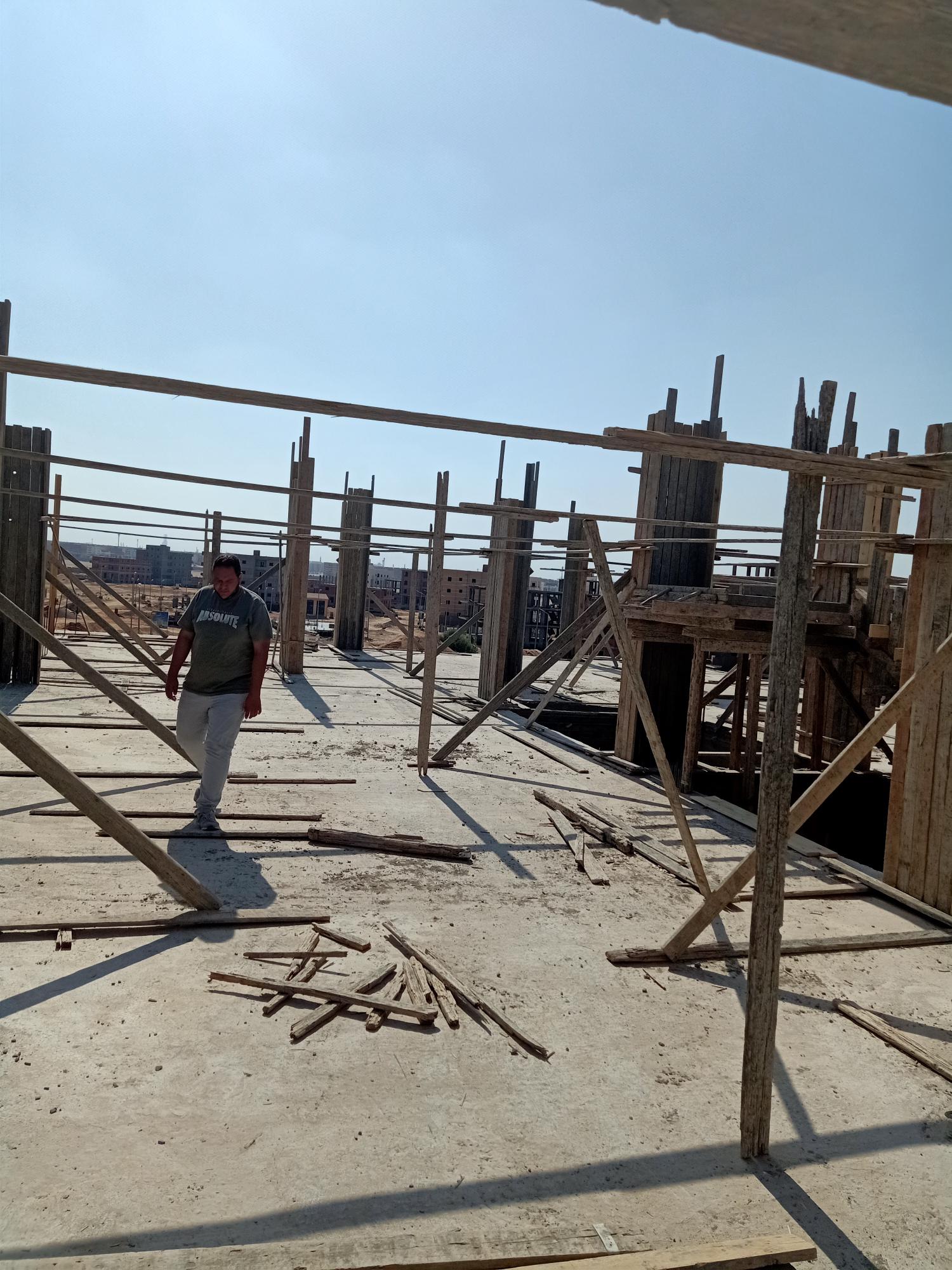 Construction stage Third floor columns