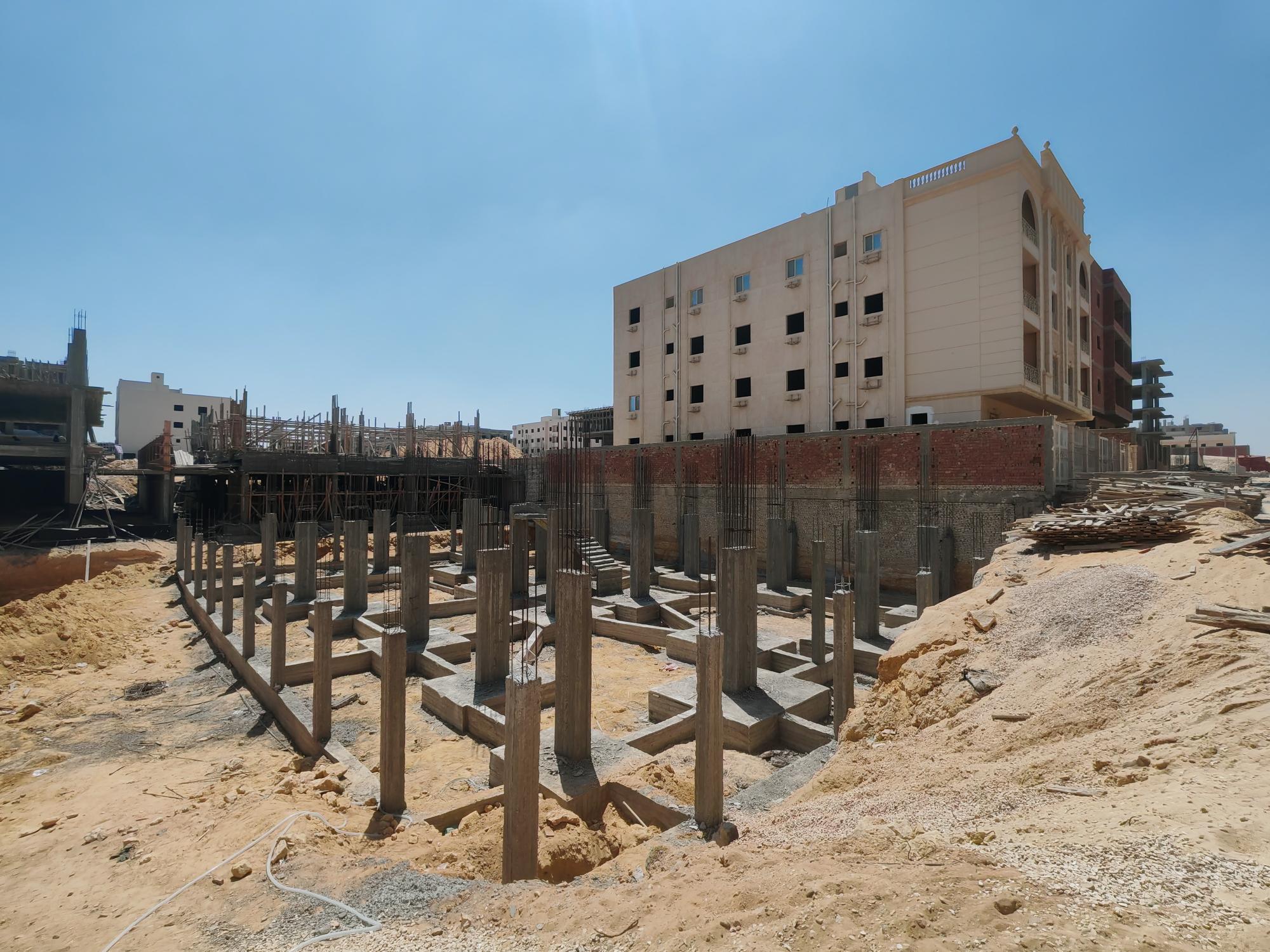 Construction stage Basement columns