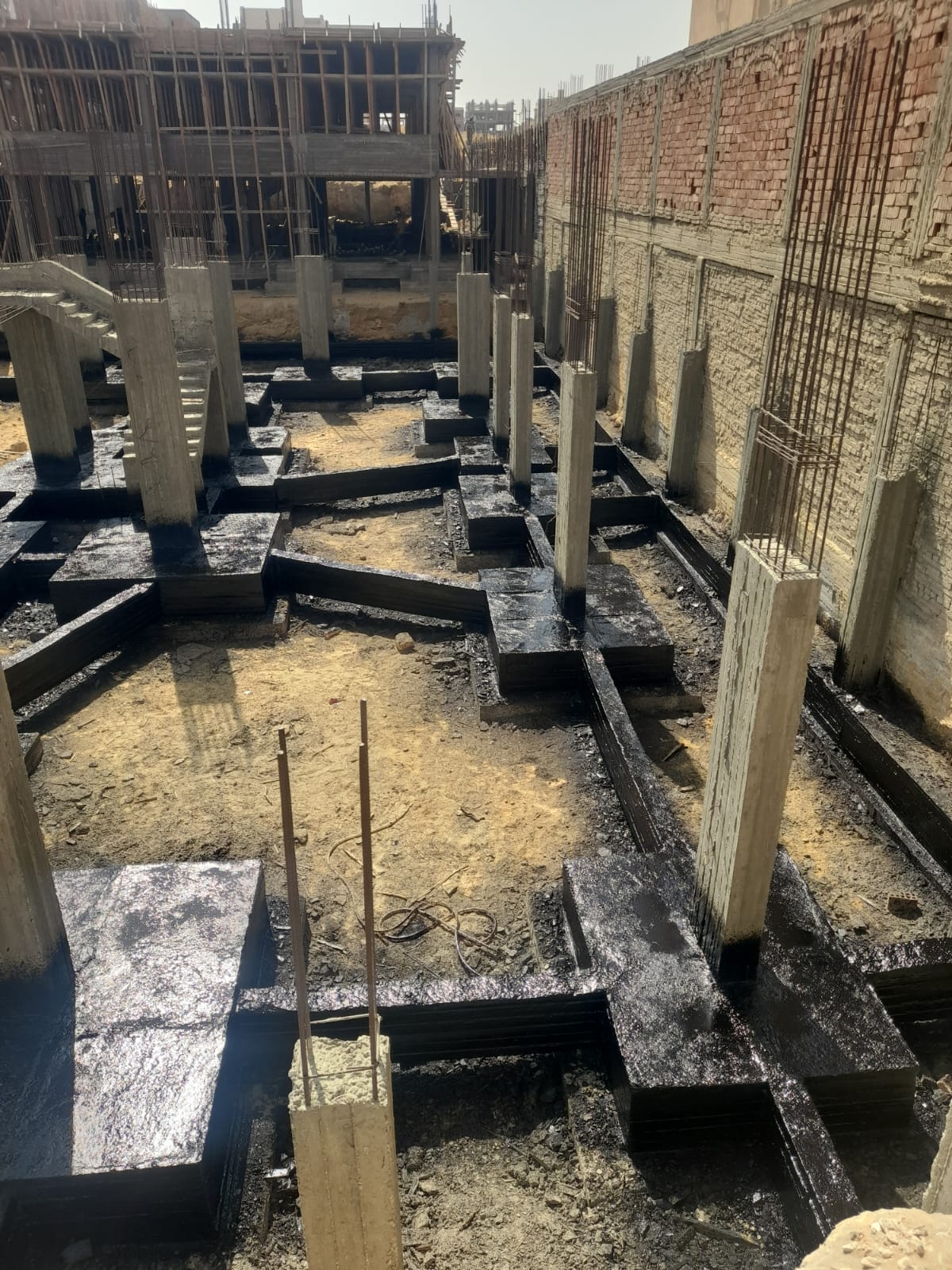 Construction stage Basement columns